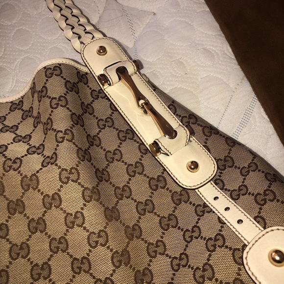100% Authentic Gucci Hobo Handbag and Gucci Wallet - Picture 5 of 8